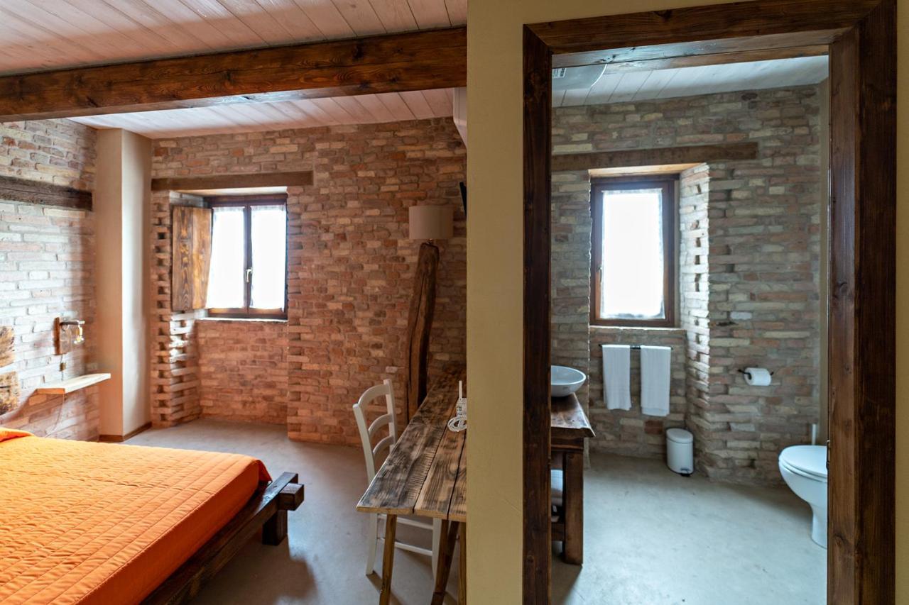 Il Castello Affittacamere Montecosaro  Extérieur photo
